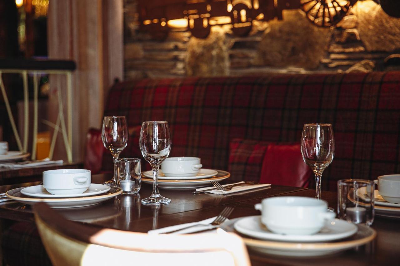 Muskerry Arms Bar And B&B Бларни Экстерьер фото