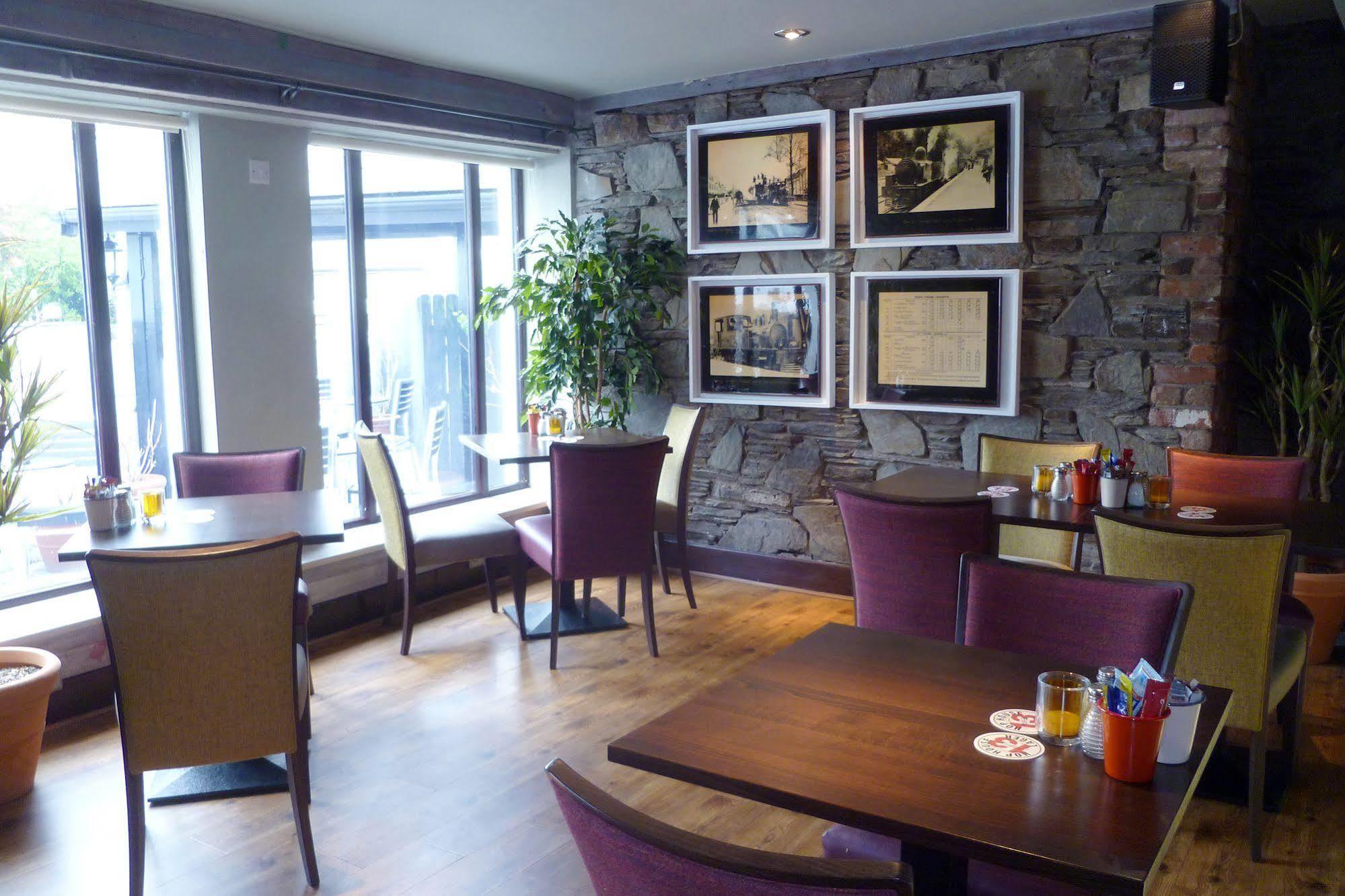 Muskerry Arms Bar And B&B Бларни Экстерьер фото